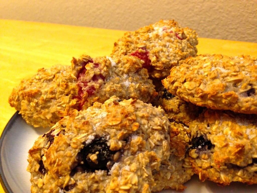 Skinny Blueberry and Raspberry Oat Scones
