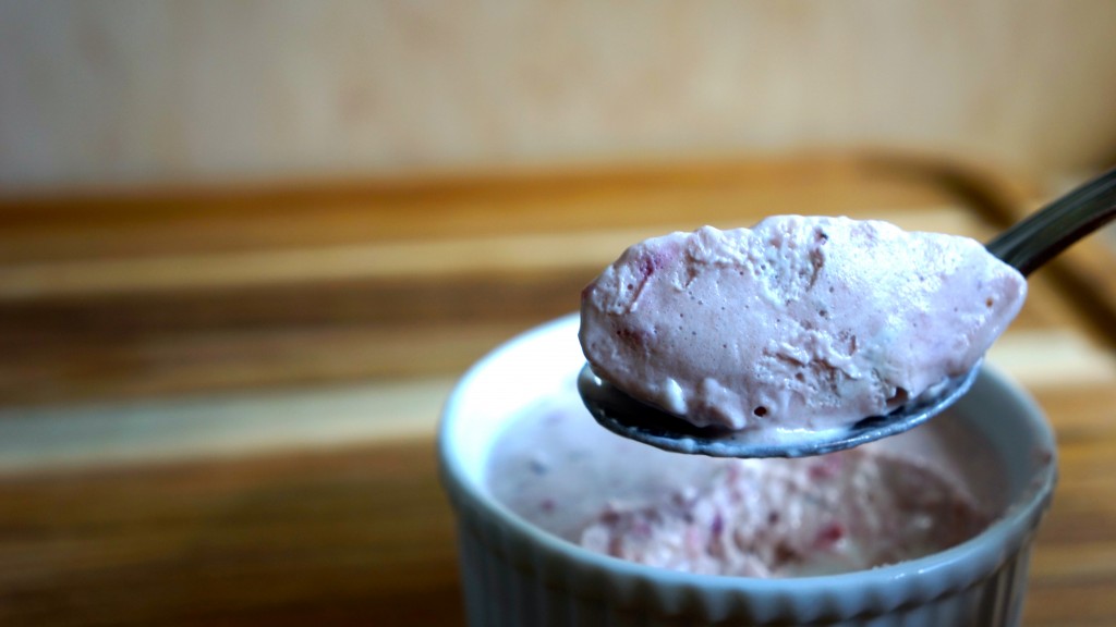 Strawberry Banana Mousse