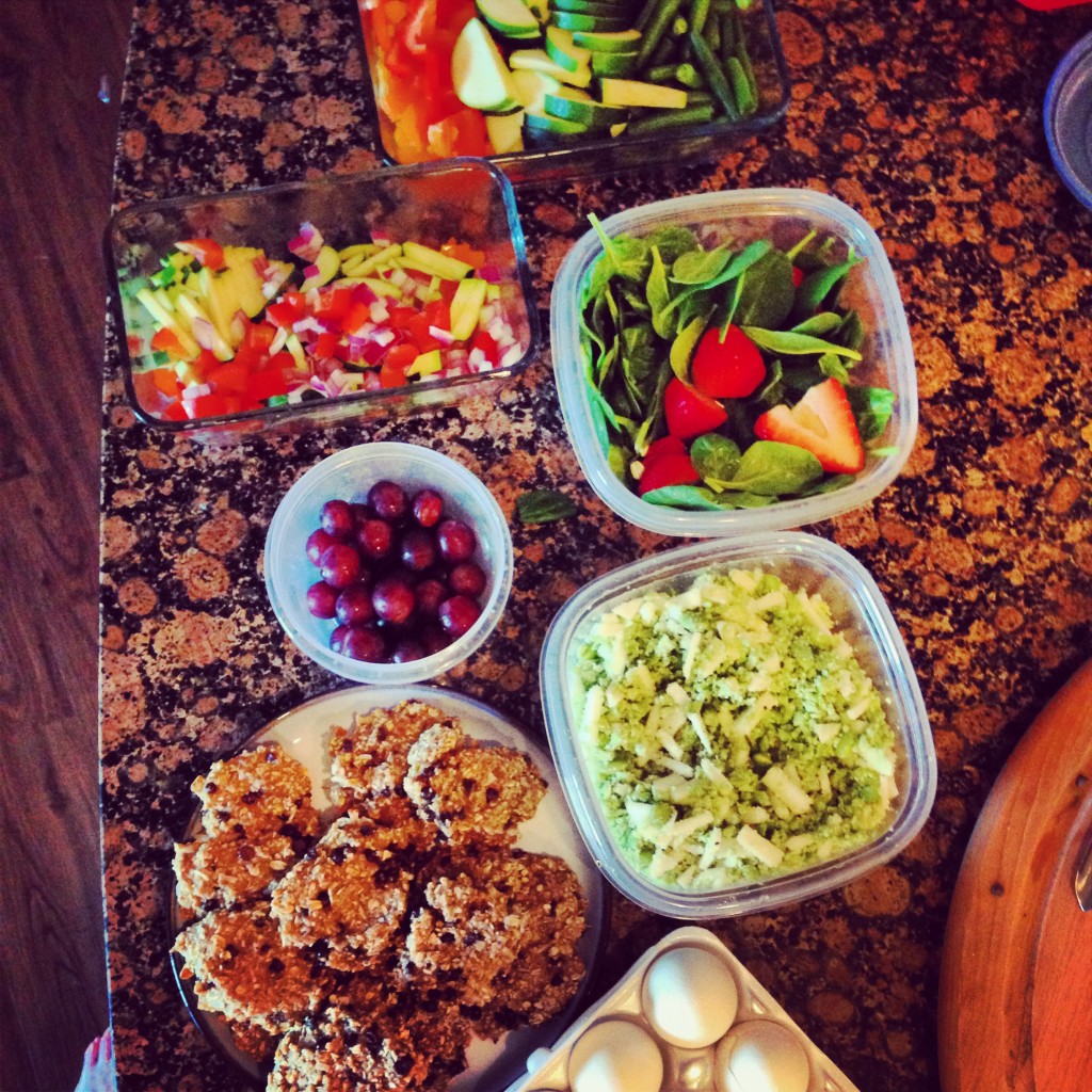 Fill all the tupperwares!