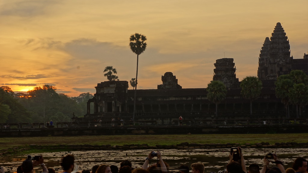 Angkor Wat - The sun just peeking through