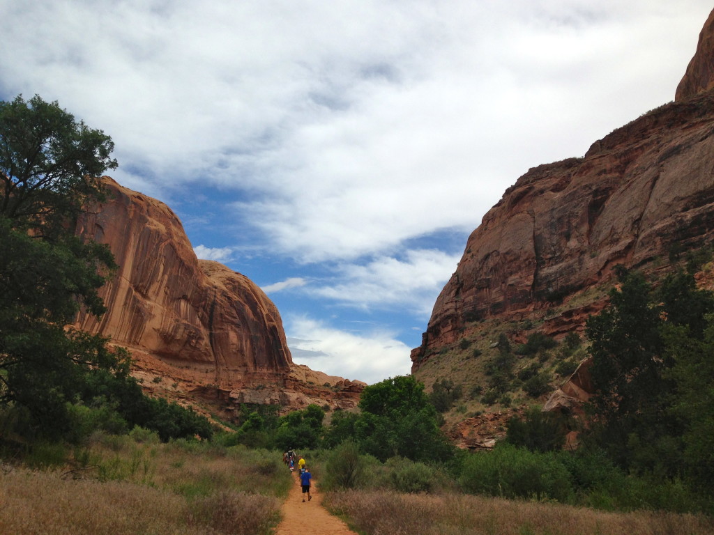 Morning Glory Bridge Trail - Family Friendly