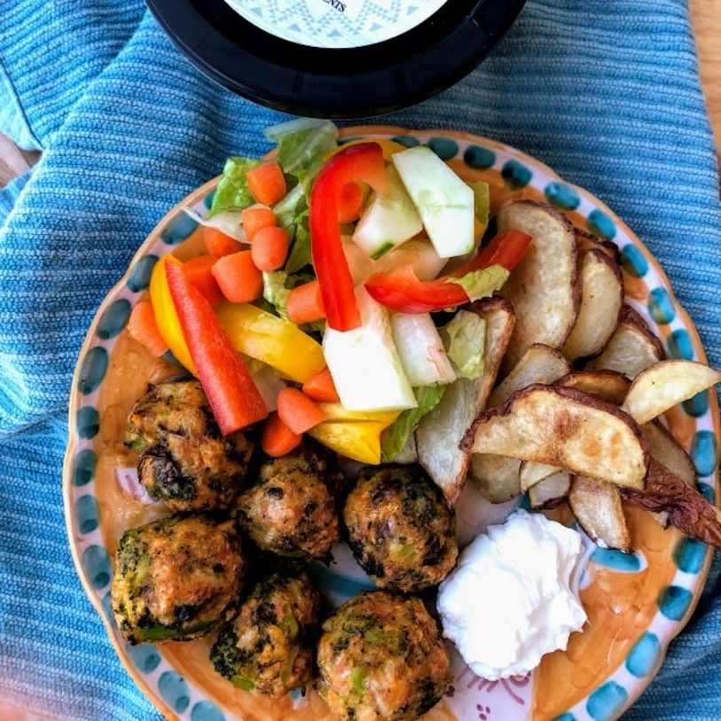 Easy Cheesy Salsa Broccoli Bites