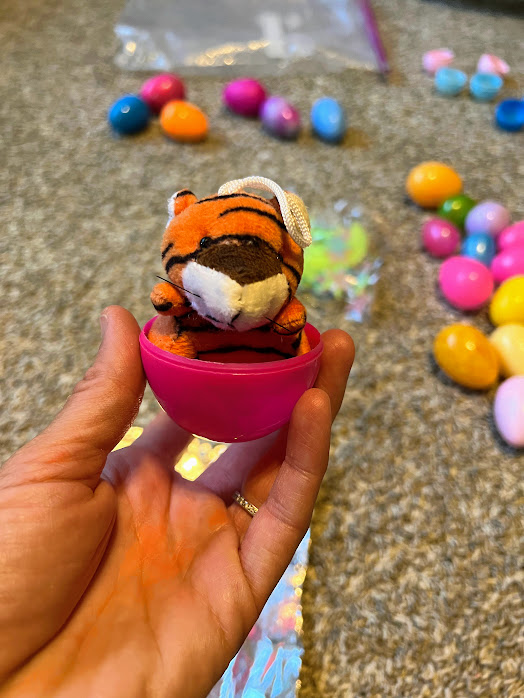 Outer Space Themed Party filling moon rocks with mini plush toys